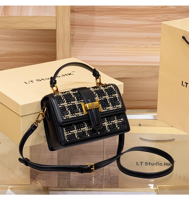 Túi xách tay da thật Hồng Kông dáng vuông nhỏ cổ điển, đeo chéo một vai đi làm phong cách Chanel — Màu đen chi tiết 5