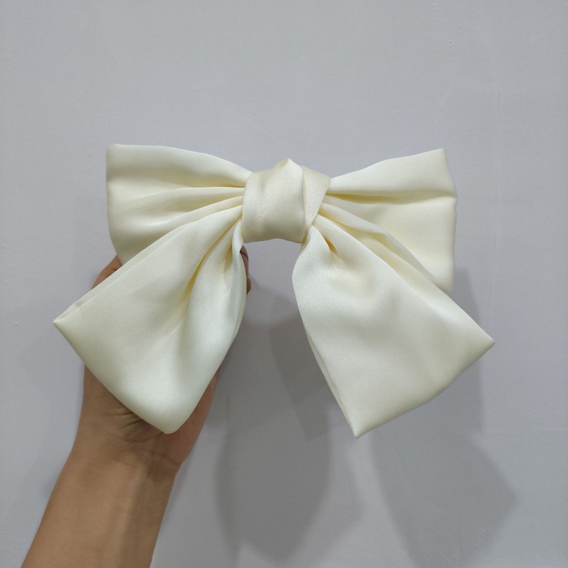 스프링 클립 베이지