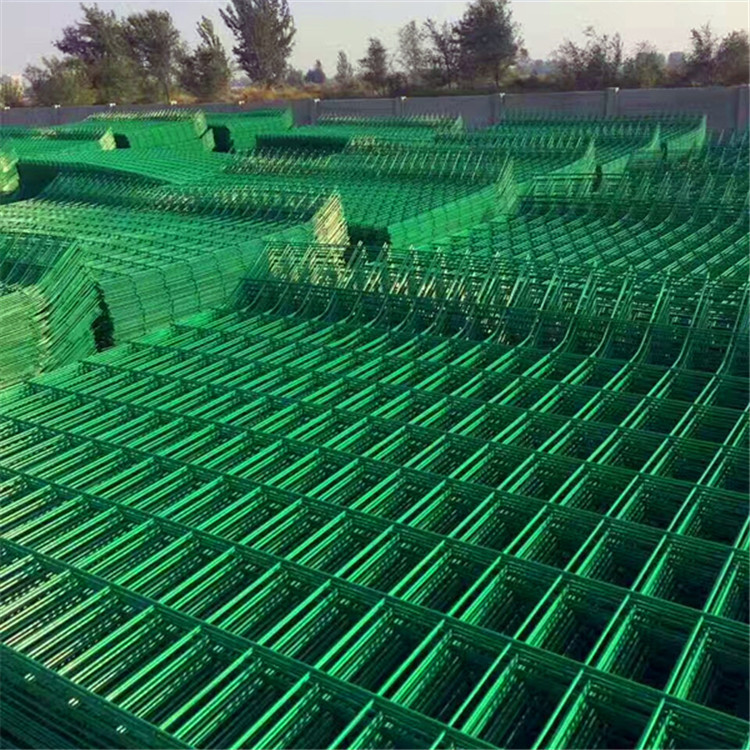 厂家直销 双边丝护栏网 框架护栏网 围栏网 铁丝网 防爬网 隔离栅