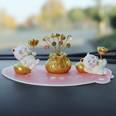 Car ornaments: Cat Center Console Decoration Ingot - rich-lie-down-to-earn-peace-joy-powder-mat