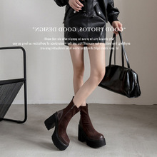 �߸�ŮѥŮЬС���p��2025�ﶬ�ֹ��͹����Q�羳