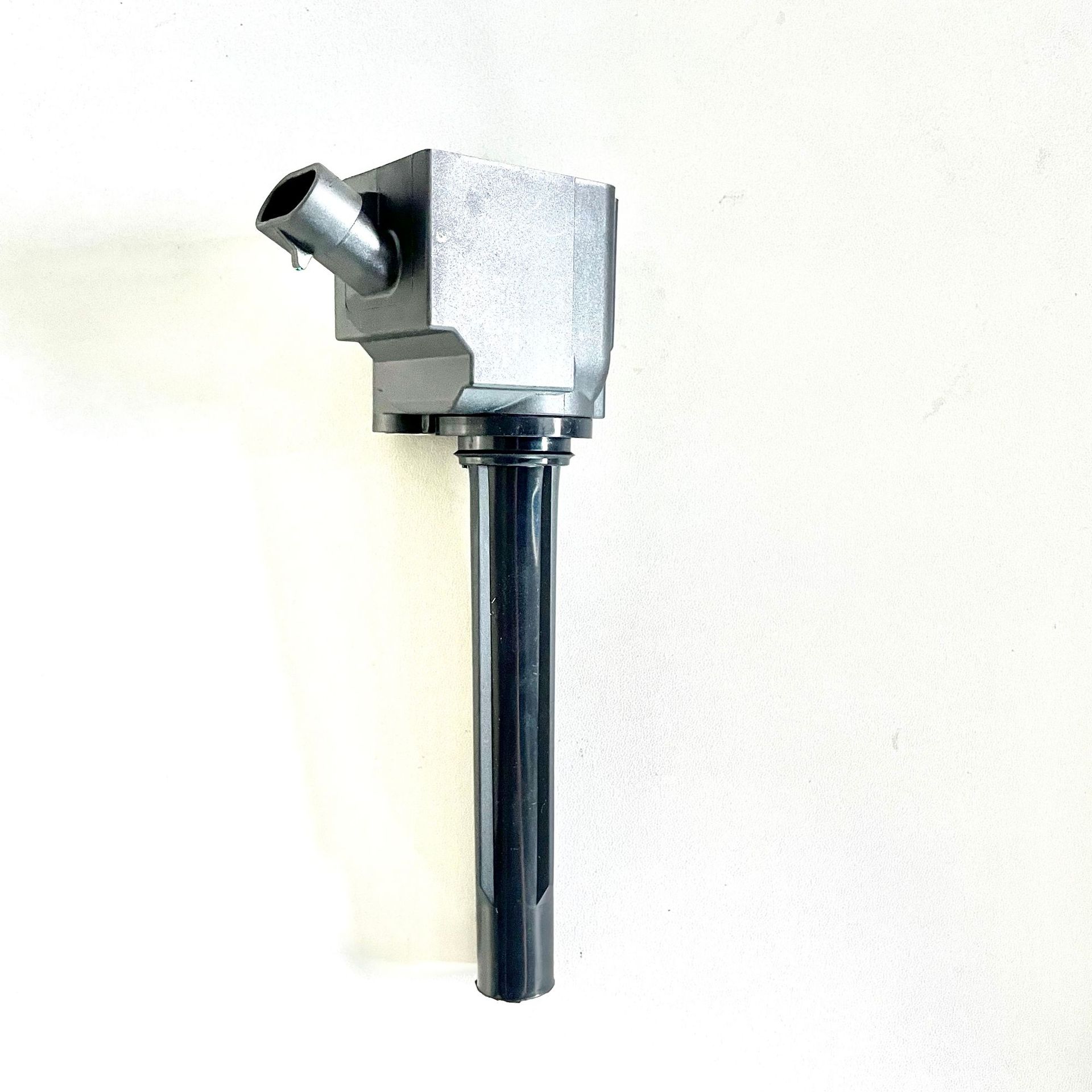 Fs1-12A366-Ab Bdw-In116 Js1-12A366-Ab Ignition Coil Is Suitable for Ford Leadership