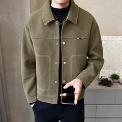 秋冬の新型男性ファッションブランドの格好いい襟をめくるビジネスカジュアルなコートの大きいポケットの装飾の厚いジャケット