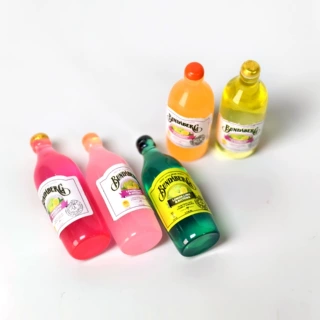 果酒bundaberg微缩瓶子迷你便利店仿真立体酒瓶diy食玩树脂配件