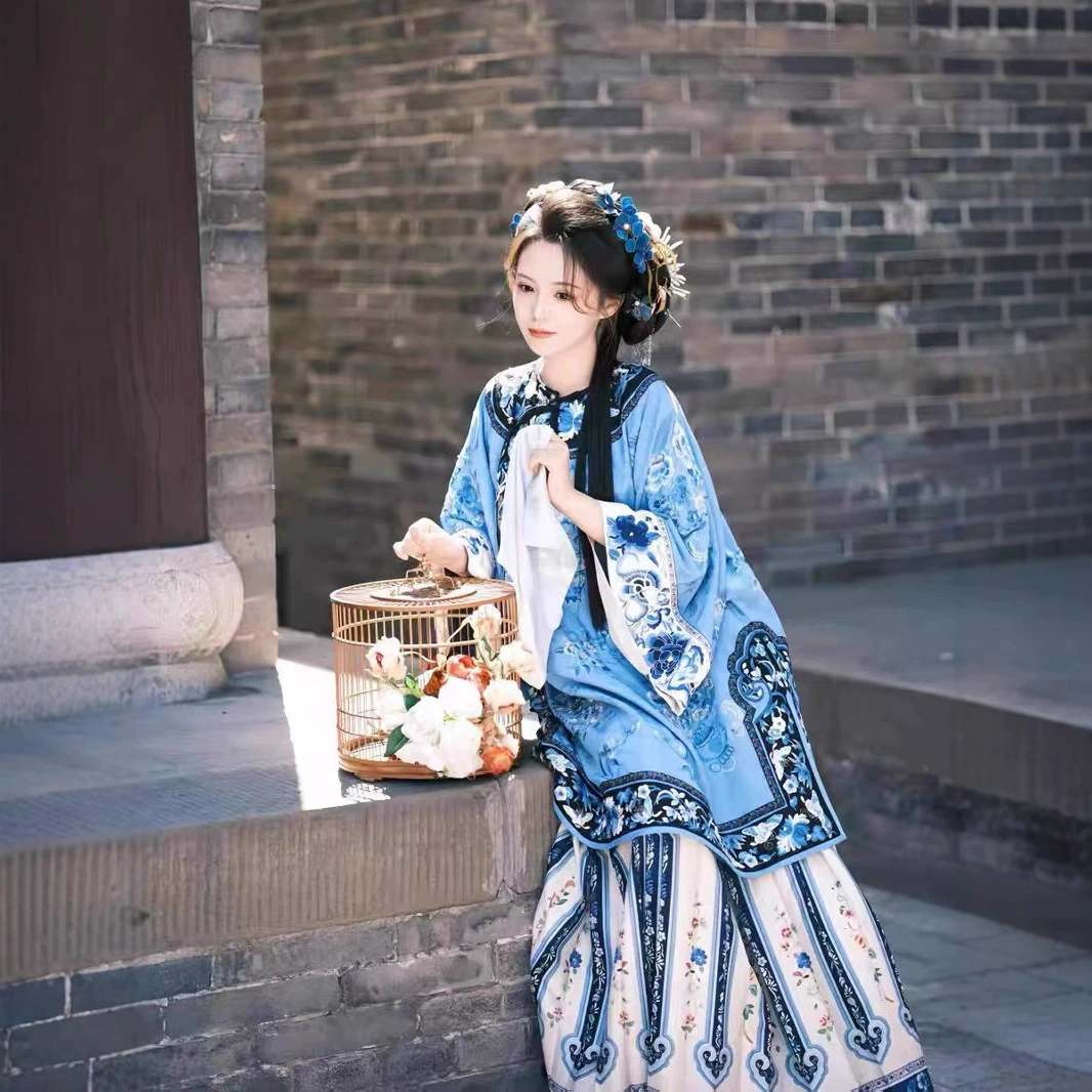 Цин Хань женщина Цзинь Шан молодая бабушка фотокостюм с круглым вырезом верхняя юбка с конским лапшой Цин одежда Геге флаг синий