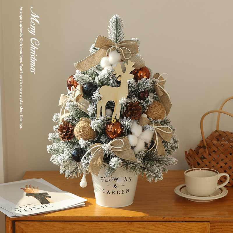 Árbol de Navidad doméstico pequeño 2025 nuevos adornos de escritorio DIY material paquete decoración de lujo cifrado PE Navidad