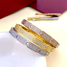 �䓲���ɫ�������ݽz�����CŮ�r�в��P�肝M�18k��M�������