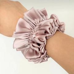 Cross-border small fragrance sweet wrist flower silk hair band women's new product 100% mulberry silk 22 momi meatball hair rope