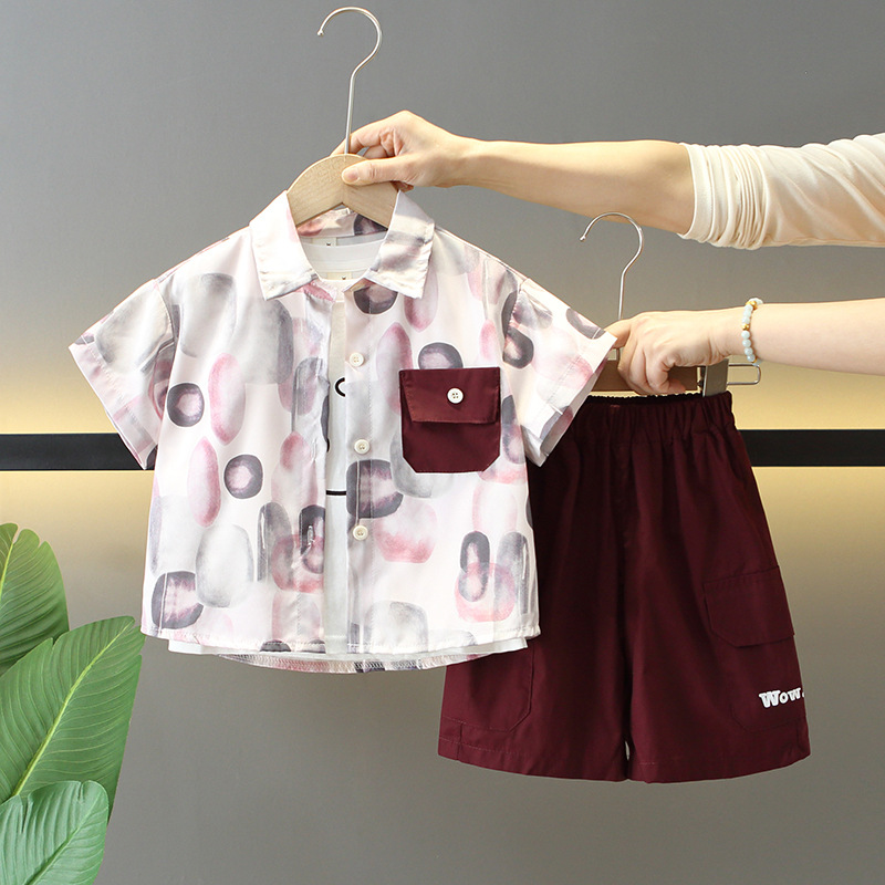 7865 Traje de verano para niños 2025 Nuevo estilo Camisa de manga corta para niños Traje de tres piezas Ropa casual de verano para bebés Coreano