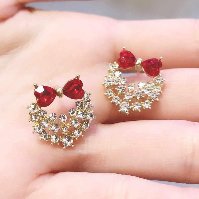 Korean Rhinestone Crystal Bow Alloy Earrings Wholesale display picture 4