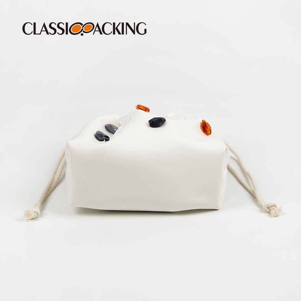 Bolsa de almacenamiento de gran capacidad simple de estilo coreano con impresión de logotipo bolsa de lápiz labial multifuncional de moda pequeña bolsa de cosméticos portátil