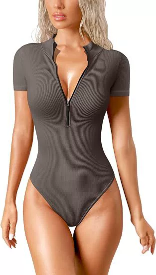 Женский боди-слип One-piece, короткий рукав, передняя молния, приталенный фактурный трикотаж