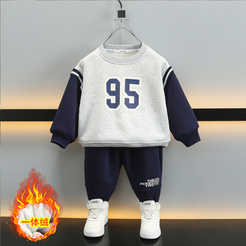 6662 traje de otoño e invierno para niños 2025 nueva ropa para niños más terciopelo engrosamiento de dos piezas ropa deportiva de invierno para hombres