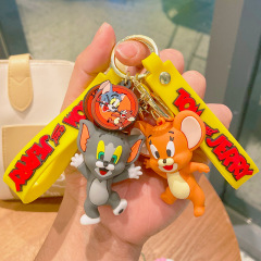 漫画の公仔の自動車のキーチェーンのネットの赤い創意のかばんは鍵のペンダントの贈り物の卸売りのシリコンのキーホルダーを飾ります。