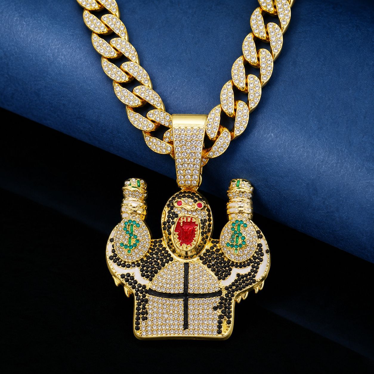 Collar con colgante de gorila 3D con diamantes de imitación para hombre, accesorio de moda europeo y americano, estilo hip-hop y motero.