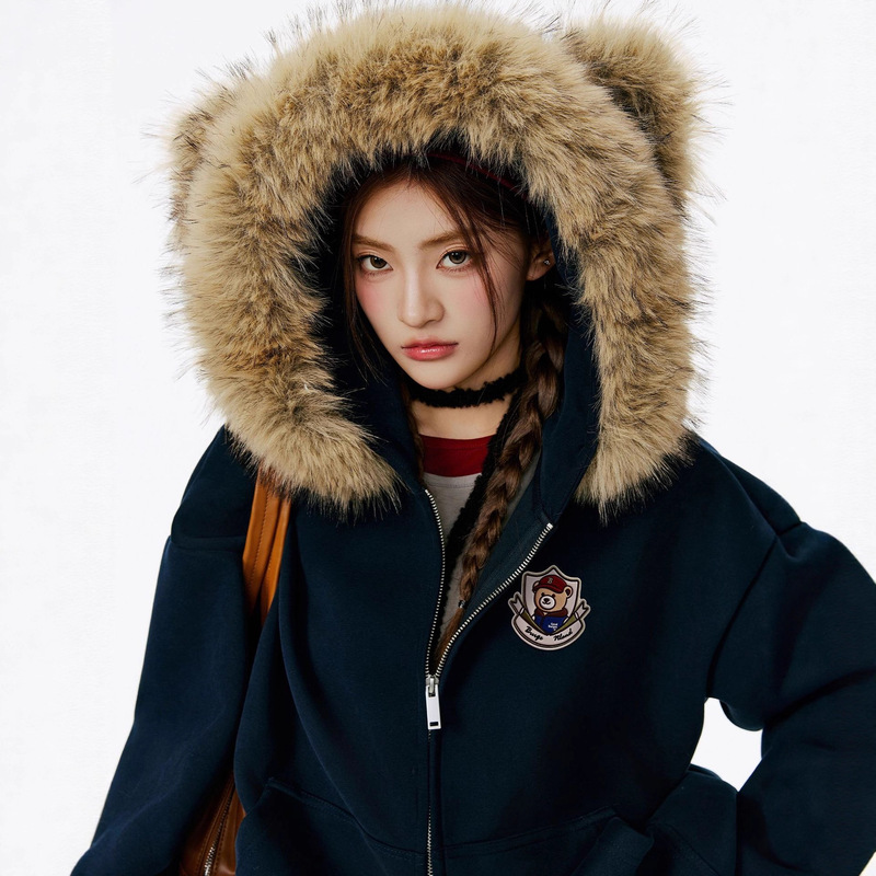 American Retro Bear Ear Fur Collar Cardigan Jacket for Women 2025 New Autumn and Winter Casual Loose Hooded Sweatshirt Trendy American Retro Bear Ear Fur Collar Cardigan Jacket for Women 2025 New Autumn and Winter Casual Loose Hooded Sweatshirt Trendy