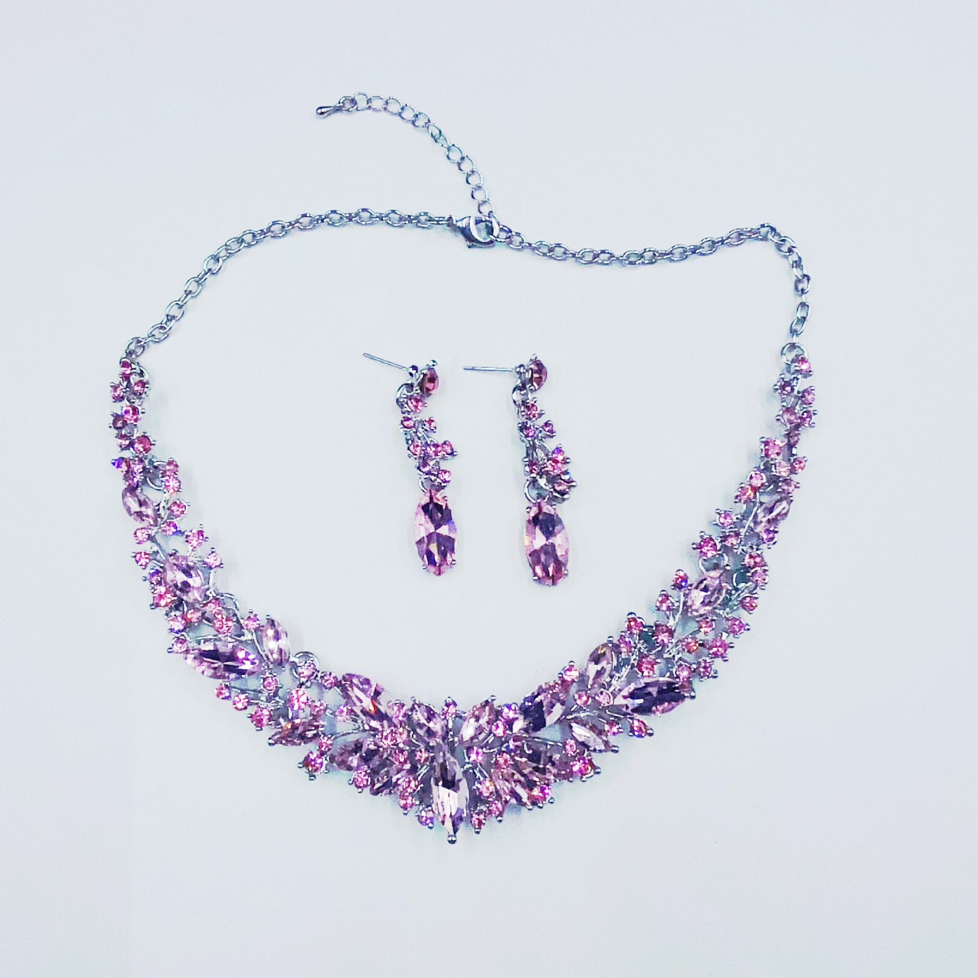 国境を越えたドレスジュエリー直販欧米ネックレスイヤリング2点セット花花嫁復古高級デザイン感セット