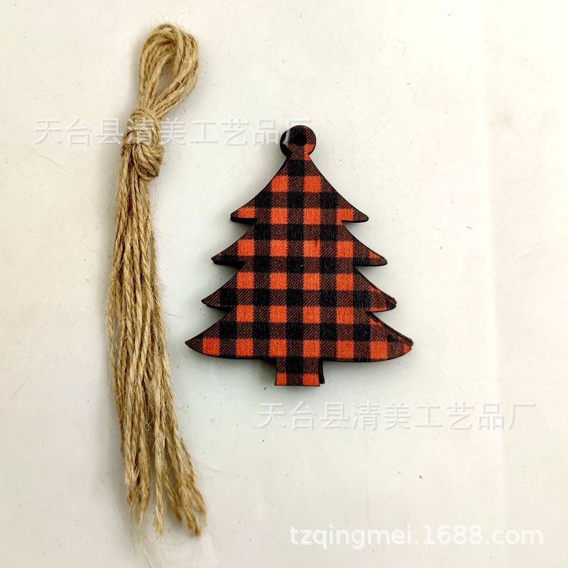 33 piezas de madera de la serie navideña a cuadros negros anaranjados colgante de decoración navideña se pueden combinar libremente 10 piezas en un paquete
