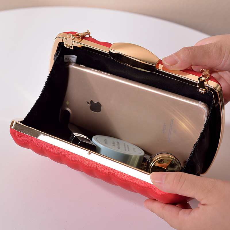 Nuevo bolso de las mujeres bolso de la cadena creativa moda europea y americana bolsa de distribución de las mujeres bolso de hombro de mano todo-fósforo transfronterizo Pu bolsa