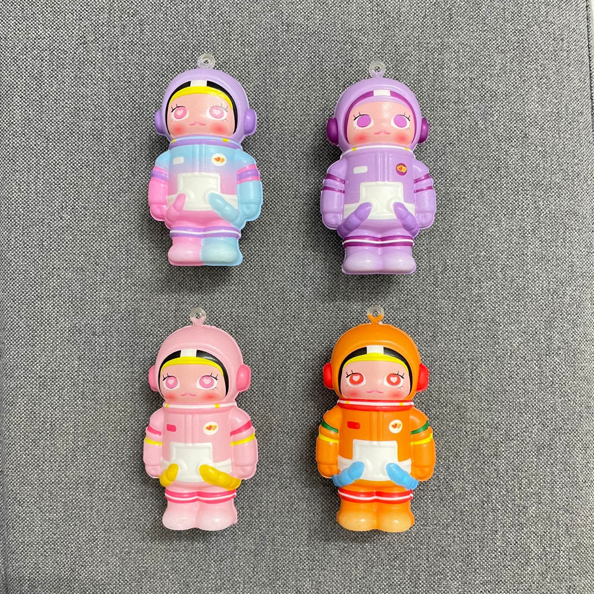 작은 우주 비행사 7.5cm