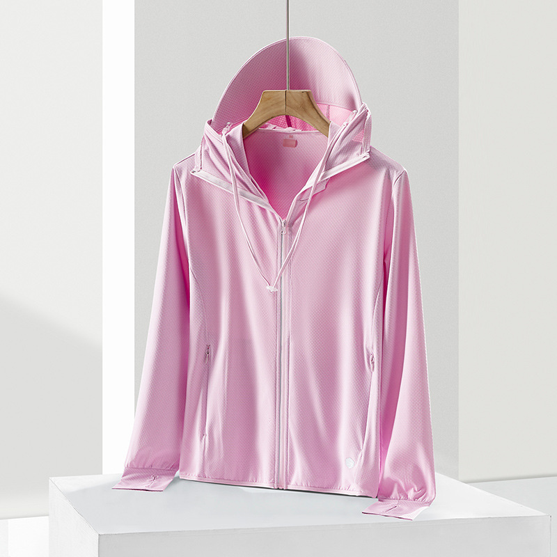 Jiao Mou con la misma ropa de protección solar personalizada de verano de hielo para mujeres grandes gorras desmontables ligeras y delgadas transpirables anti-UV para hombres