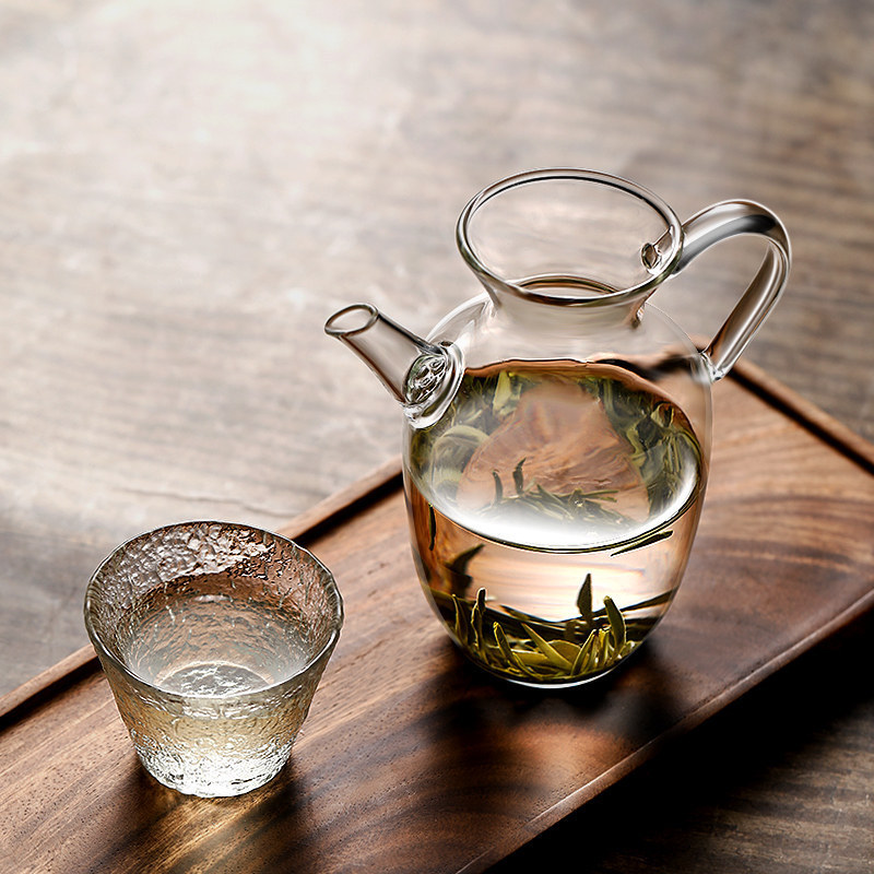 Japanese-Style High Borosilicate Heat-Resistant Glass Teapot, Small Size, for Green Tea and Flower Tea, Imitation Song Dynasty Style, with Built-In Filter Japanese-Style High Borosilicate Heat-Resistant Glass Teapot, Small Size, for Green Tea and Flower Tea, Imitation Song Dynasty Style, with Built-In Filter