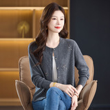 秋冬新款100%羊毛衫大码宽松妈妈装开衫秋冬保暖毛衣外套圆领绣花，女装针织衫/毛衣，妃慕昵服饰