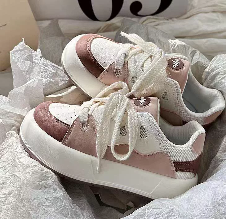 Весна 2023 новые универсальные белые туфли на толстой подошве, женские студенческие Модные Спортивные Повседневные кроссовки для женщин