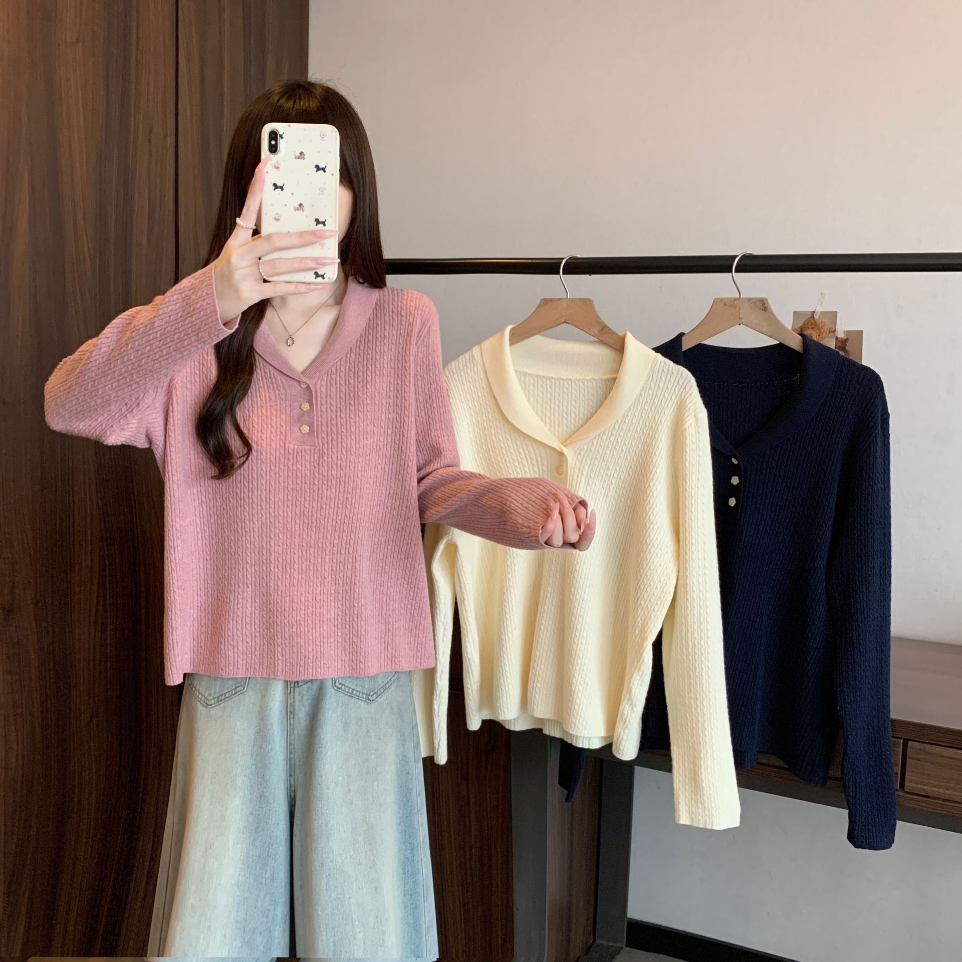 Real shot of 2026 Autumn New Style Plus Size Cable Knit Textured Sweater for Curvy Women, Half-Button Base Layer Sweater 69461