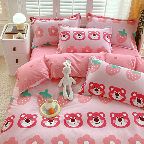 Strawberry Bear [30-day guarantee for pilling and fading]