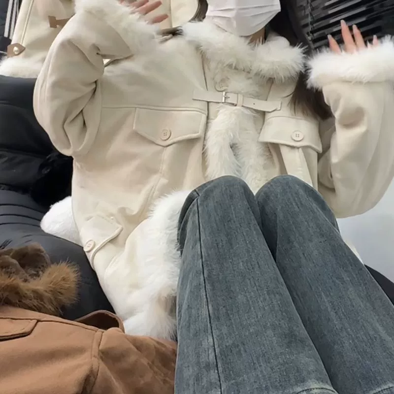 Новый стиль замшевая сшитая кожаная шерстяная куртка женская зимняя ватная свободная хлопчатобумажная одежда толстая свободная одежда щука