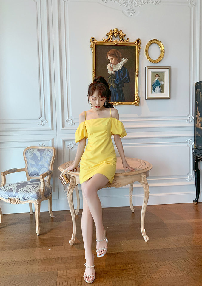 Đầm suông nữ cổ yếm tay phồng hở vai phong cách hiện đại — Màu vàng chi tiết 18