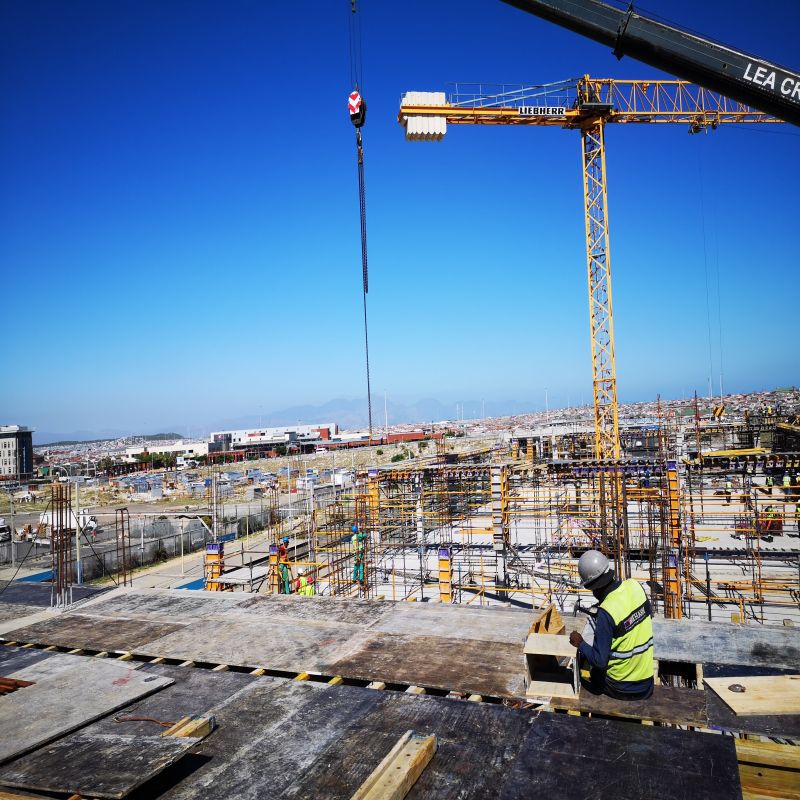 超硬水泥地面起沙起粉处理剂。保护基层日晒雨淋带来的腐蚀。