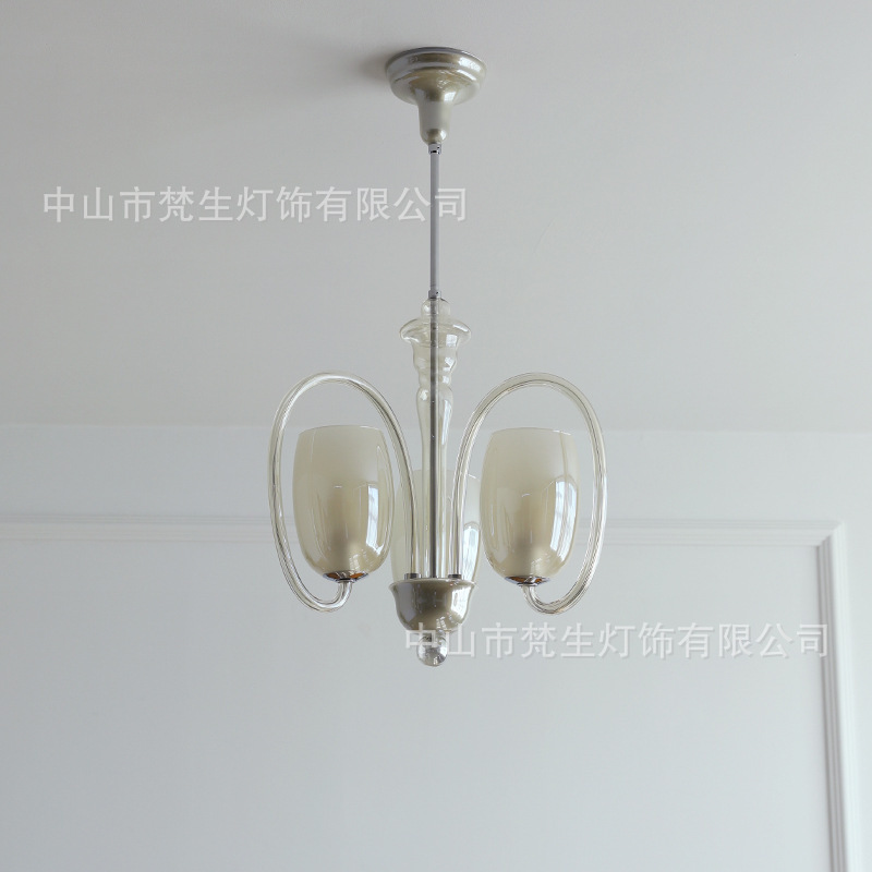 Art Deco1940 Medieval Art Deco Chandelier French Retro Cloakroom Classical Small Bedroom Lamp