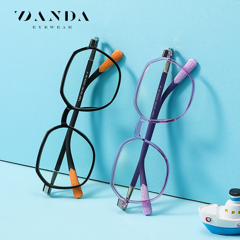 Nuevos niños miopía gafas marco europeo y americano de la moda de contraste de color a juego TJ857 ultra-ligero TR90 anti-azul gafas de luz