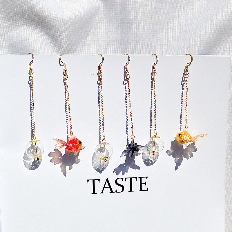 Daily Occasion Chinoiserie Fish Resin Asymmetrical Women's Drop Earrings 1 Pair