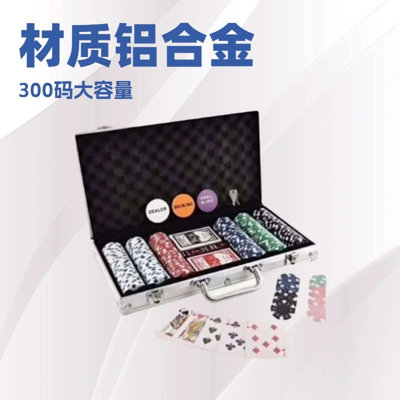 Производители производят 300 ярдов серебряной коробки для хранения развлекательного покера с прямым углом.