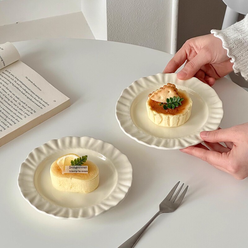 High-Appearance-Value Internet Celebrity Afternoon Tea Set for Home Use, 6inch Small Plates, Light Luxury Snack Plate, Cake Plate, Dessert Plate High-Appearance-Value Internet Celebrity Afternoon Tea Set for Home Use, 6inch Small Plates, Light Luxury Snack Plate, Cake Plate, Dessert Plate