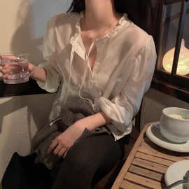 温柔风木耳边圆领系带单排扣长袖衬衫女早春季新款百搭可叠穿衬衣