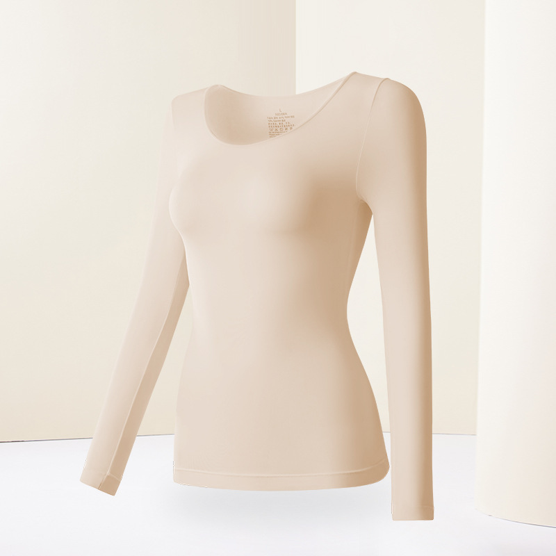 스킨 컬러 의류