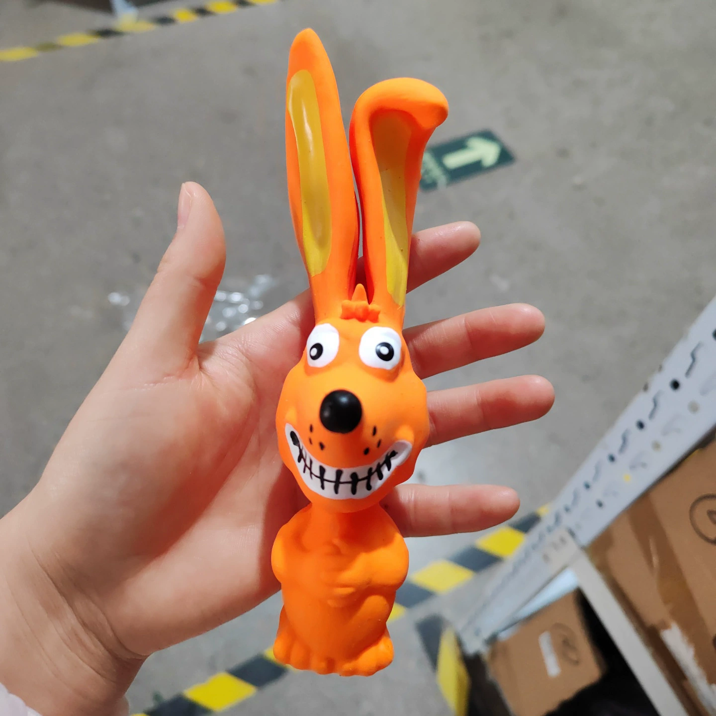 Football toy for training, makes sounds, getting rid of boredom, pet