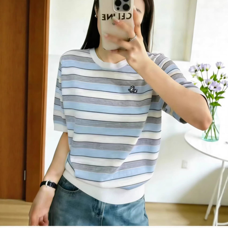 Striped Embroidered Color-Block Round Neck Short-Sleeve Ice Silk Knit T-Shirt for Women, New Summer Korean Style, Relaxed Fit, Regular Shoulder Top Striped Embroidered Color-Block Round Neck Short-Sleeve Ice Silk Knit T-Shirt for Women, New Summer Korean Style, Relaxed Fit, Regular Shoulder Top