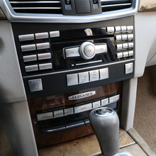 ���Y�Ͽ�W212���bC200 GLK300 E260 W204 �пع��ܰ��I�b��N���b