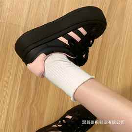 德训鞋女2026新款百搭厚底增高休闲鞋圆头厚底松糕鞋小黑鞋板鞋潮