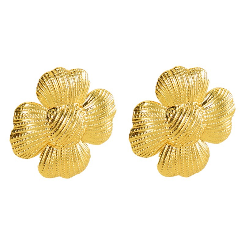 Cruzar la frontera europea y americana estilo retro moda pendientes titanio acero flor pendientes diseño personalizado exagerado pendientes en stock mujeres