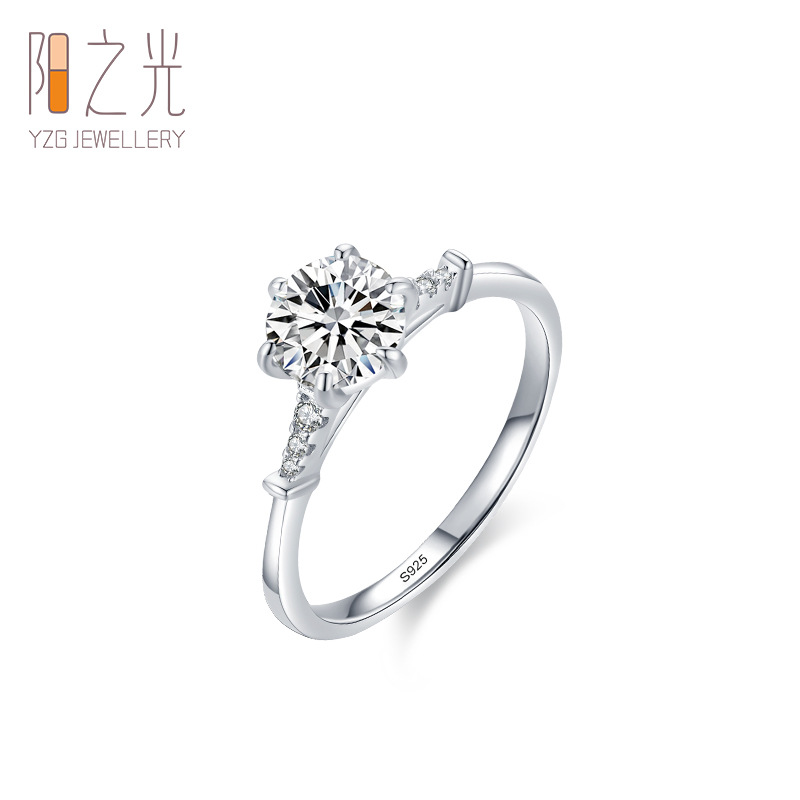 欧美跨境s925银戒指女时尚1克拉仿真钻指环轻奢百搭气质闭口婚戒