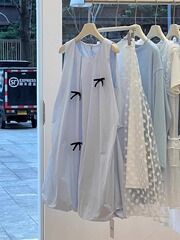 1688服装十三行韓系夏服女2025新型軽贅沢高級感袖なしワンピースクロスボーダー