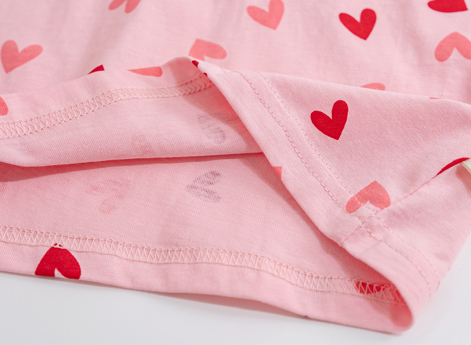 Heart Shape Pattern Simple Style Heart Shape Cotton T-shirts & Blouses