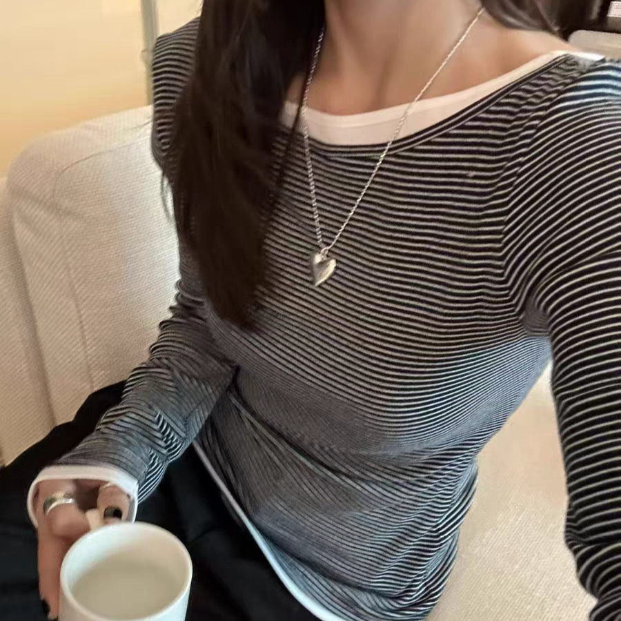 In Stock 2025 Autumn New Korean Dongdaemun Style Back U-Neck Patchwork Fake Two-Piece Off-Shoulder Striped T-Shirt Top for Women