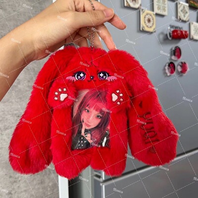 Песня Yuqi Solo Cube Cafe Limited Set Новый альбом окружает набор карт кукол кролика